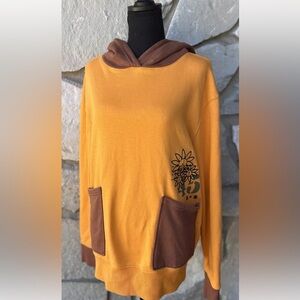 Ouigi Theodore For Sun and Stone Sweatshirt Hoodie‎ M